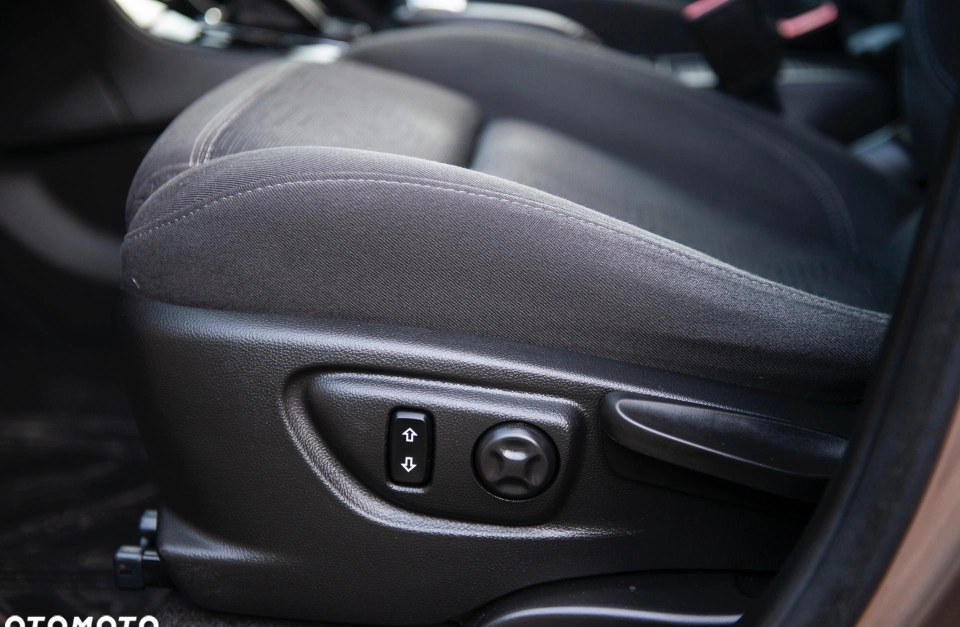 Opel Mokka cena 66900 przebieg: 120000, rok produkcji 2018 z Szczecin małe 742